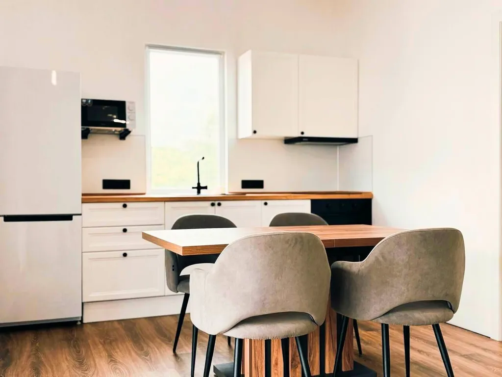 Дом с бассейном