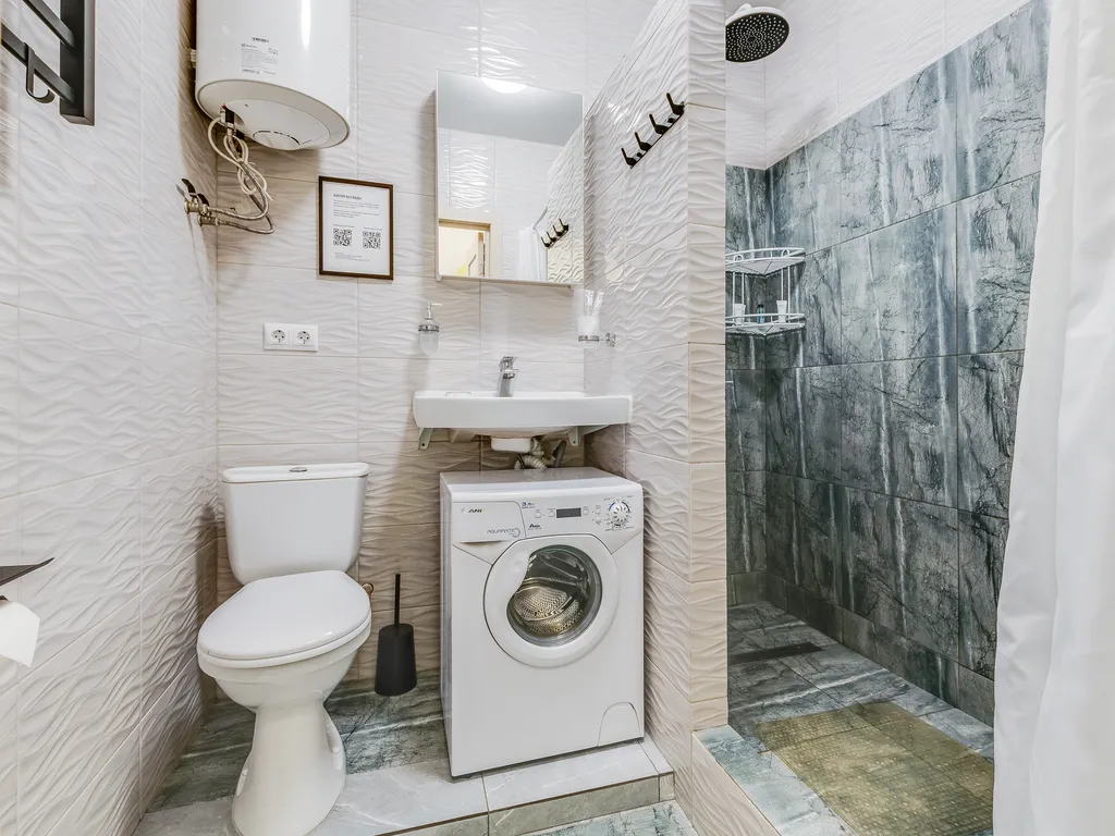 Новая студия, чистый подъезд, свежий ремонт, рядом аэропорт