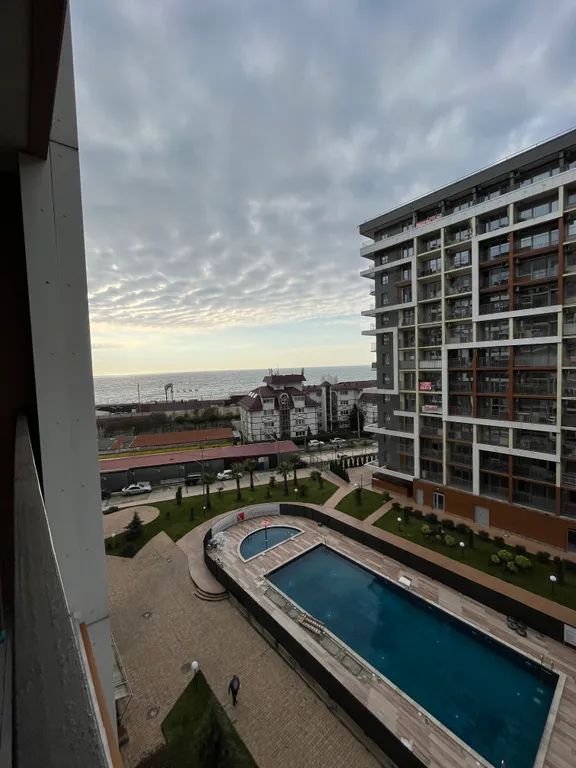 Студия с видом на море и закат