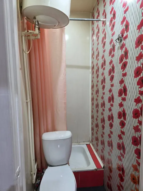 Комната-гостинка в центре