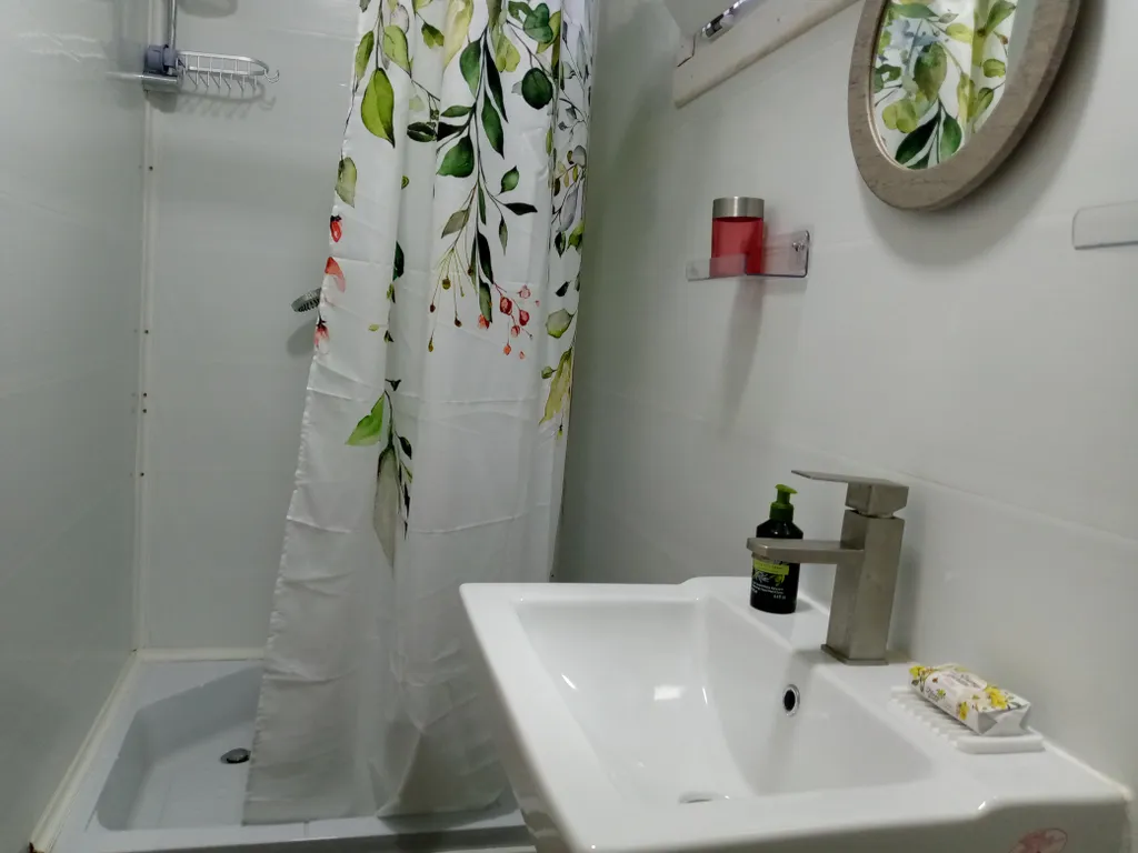 Дом с видом на море в уютном селе