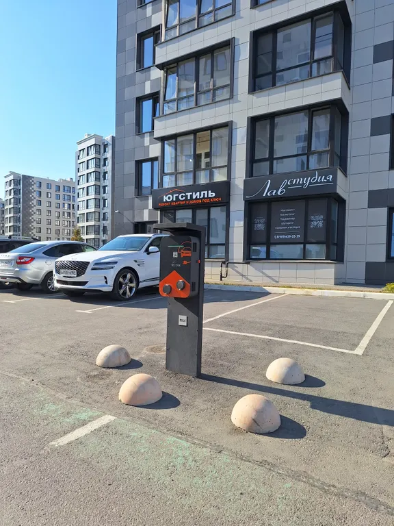 Квартира с индивидуальным парковочным местом на закрытой территории