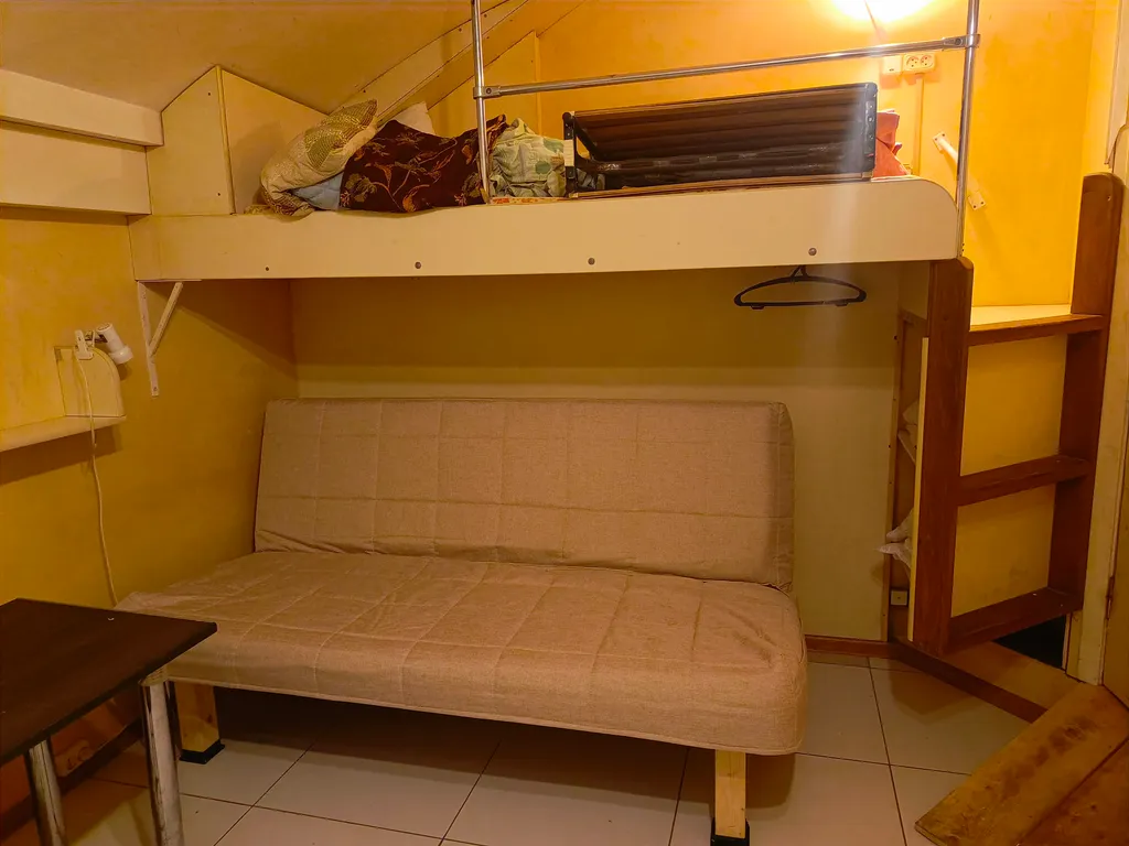 Квартира-студия у метро Владимирская