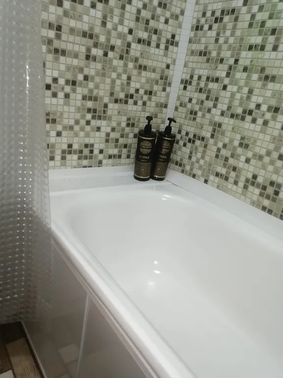 Уютная квартира в центре посёлка, рядом школа, ДК, бассейн