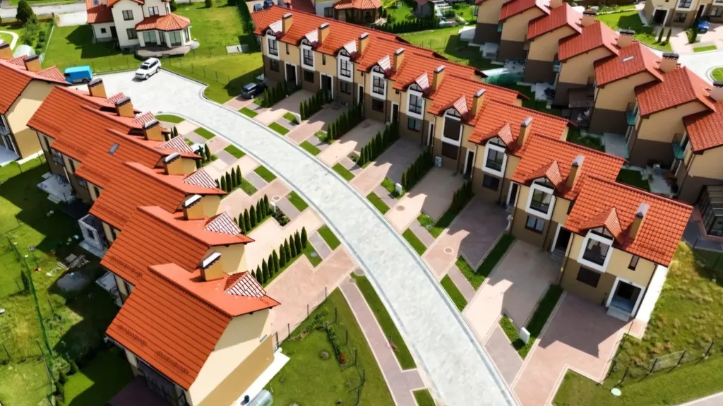 Домик у моря с зоной барбекю