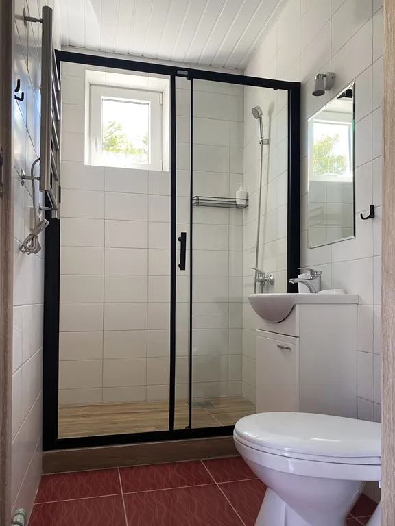 Коттедж Отдельно стоящий гостевой домик-студия, до моря 10 минутах — Зеленоградск