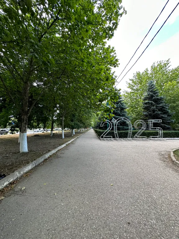 Уютная, новая квартира в центре города