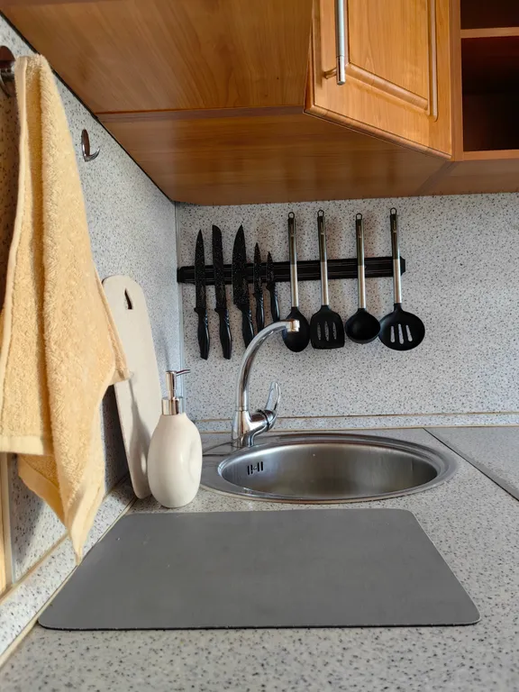 Просторная квартира у ЖД Вокзала, трёхкомнатная