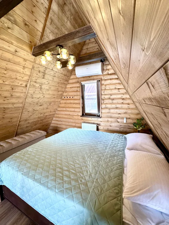 А-фрейм с видом на горы