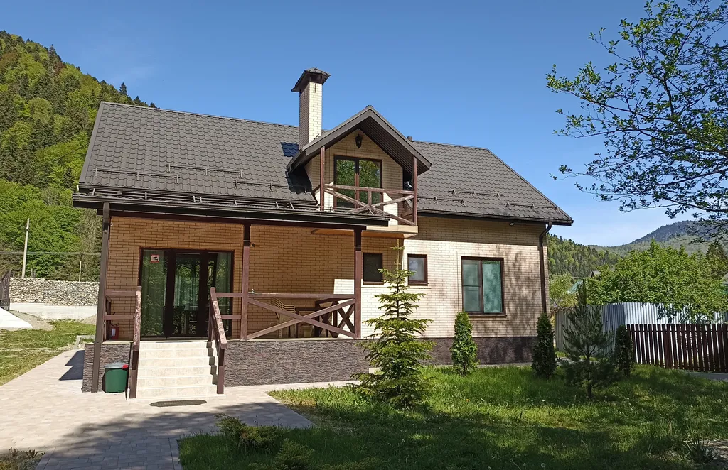 Дом с видом на горы