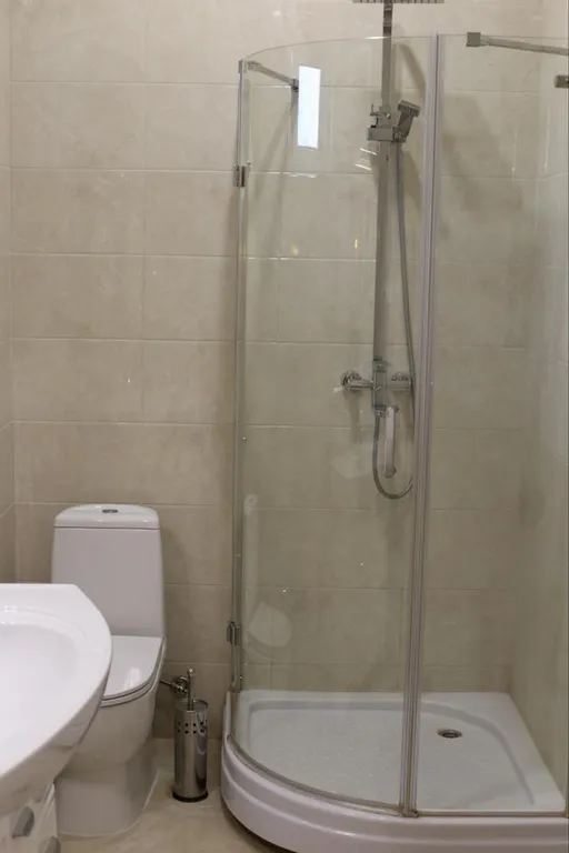 House number one - просторный дом для компании