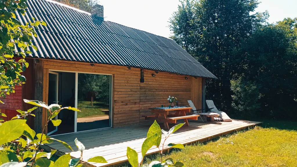 Коттедж Дом на берегу реки со всеми удобствами — аренда посуточно в Лида