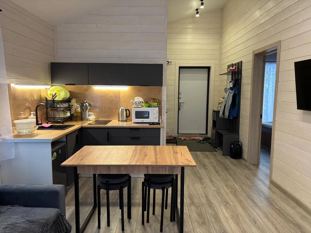 Домик для отдыха в лесу