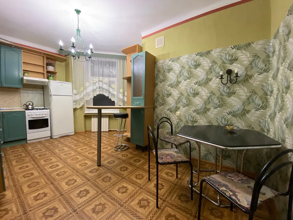 Просторная однокомнатная квартирка в тихом центре Выборга