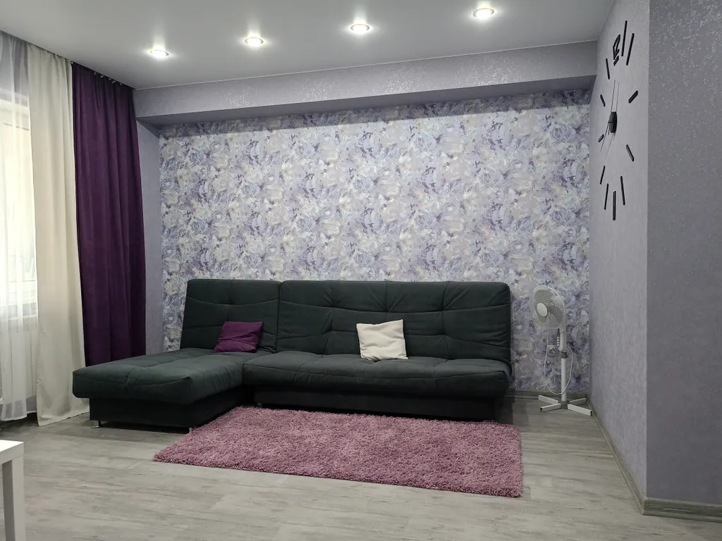 2 комнатная квартира возле школы МВД, Автовокзал, тк Маяк