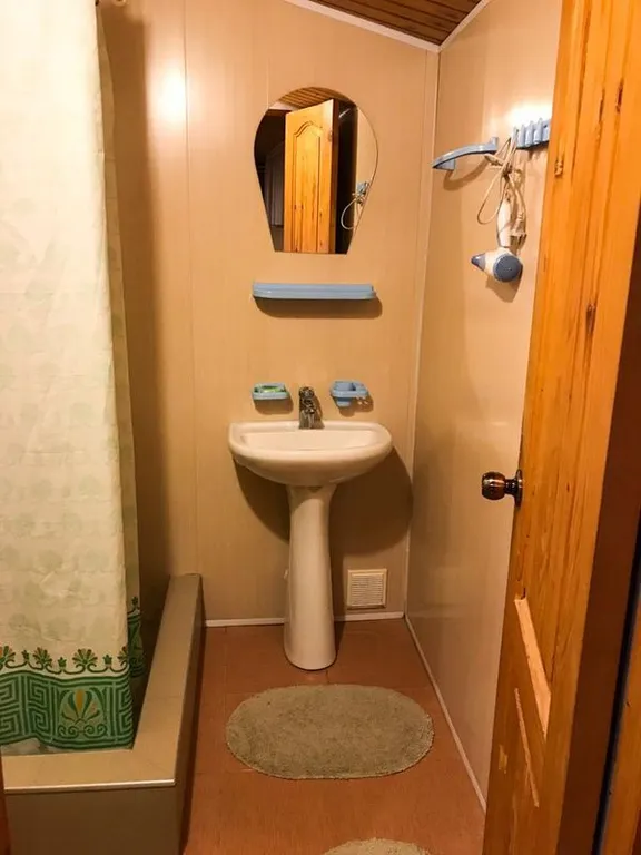 Коттедж Уютный гостевой дом среди гор в 100м от моря — Зубова Щель