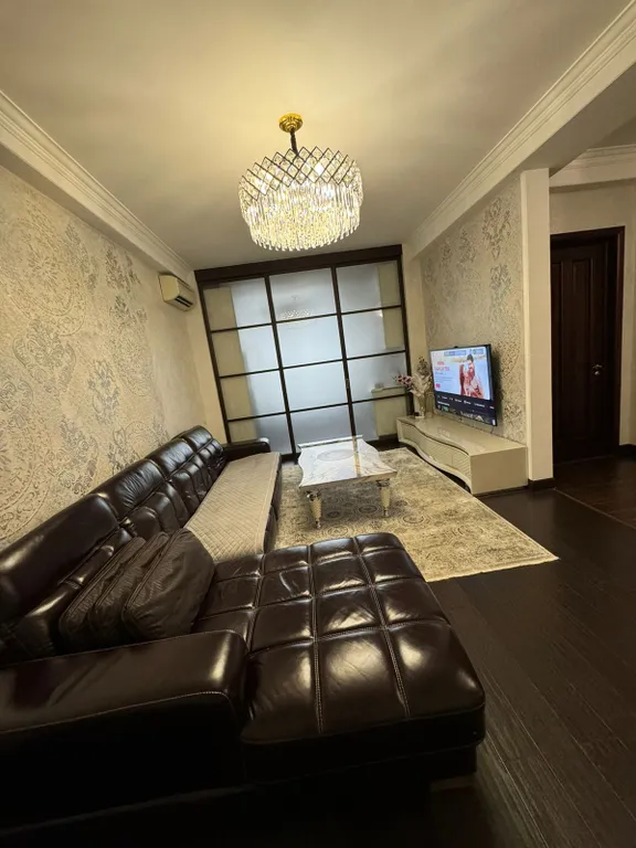 Уютная квартира в центре города с видом на море