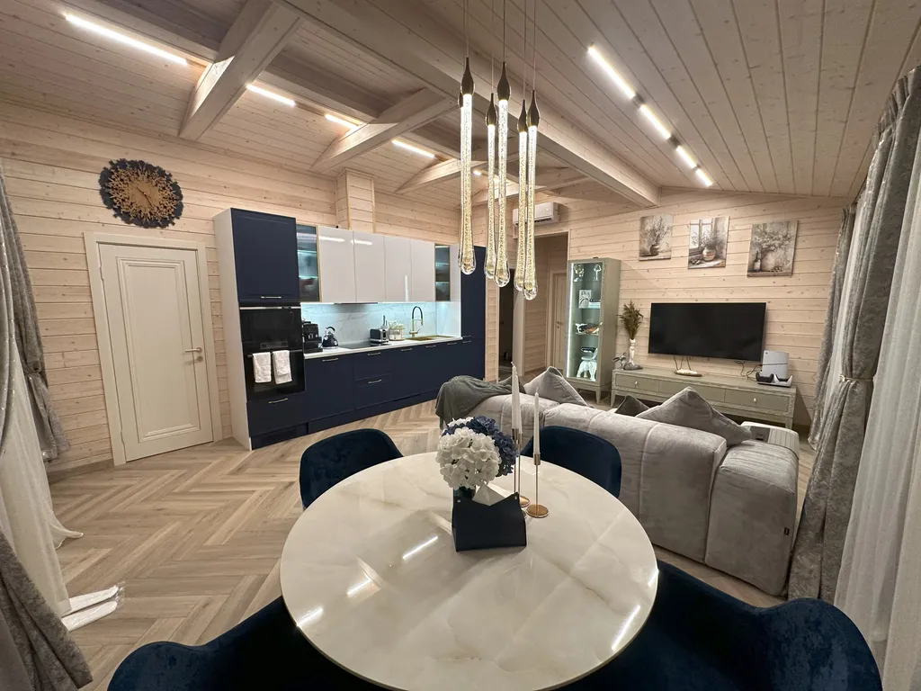 Барнхаус Дом у озера с видом на лес и озеро