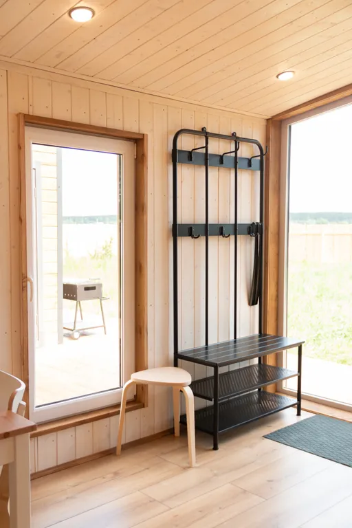 Дом с баней в лесу