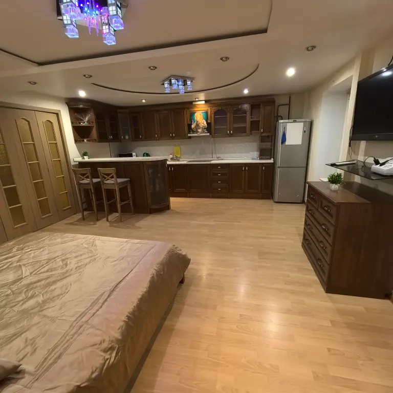 Большая, уютнaя кваpтирa студия