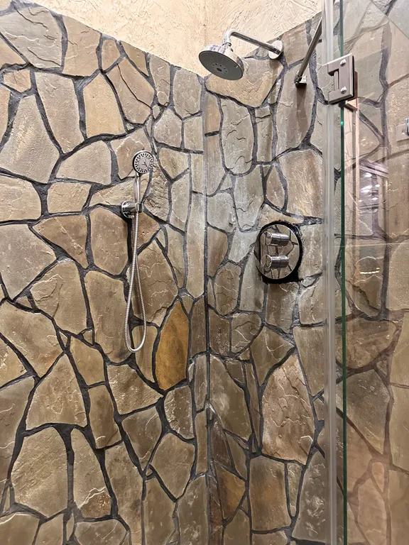 Наедине с Эльбрусом