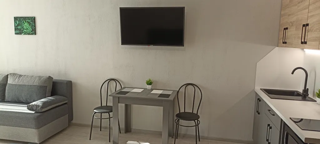 Новая, уютная студия