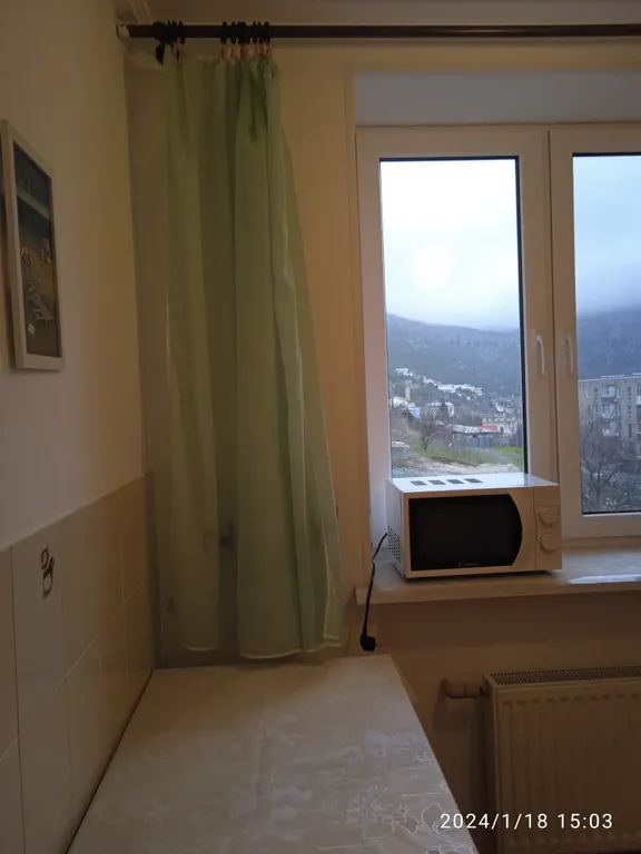 Уютная, чистенькая квартира с видом на море и горы