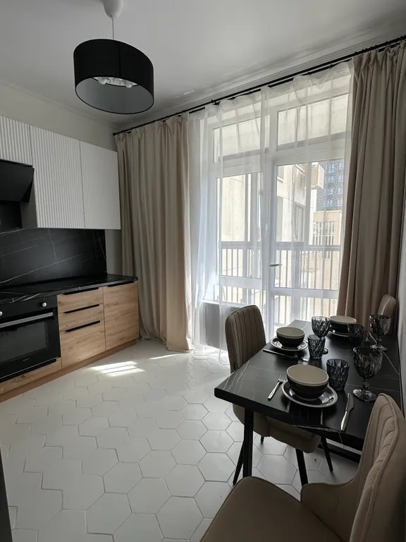 Современная 2-комнатная квартира у метро Потапово — аренда посуточно в Коммунарка