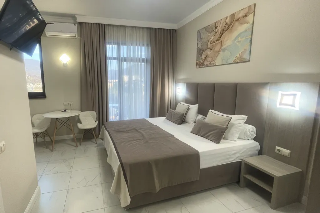 Квартира Апартаменты на берегу моря с шикарным видом на горы — Лазаревское