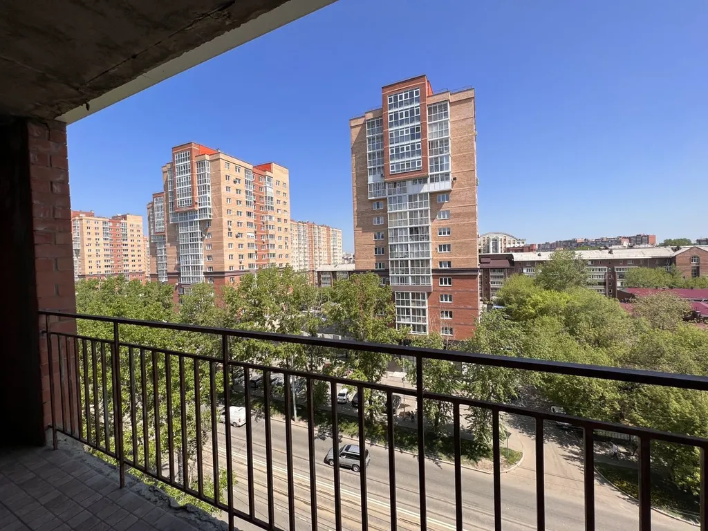 Светлая евротрешка в центре