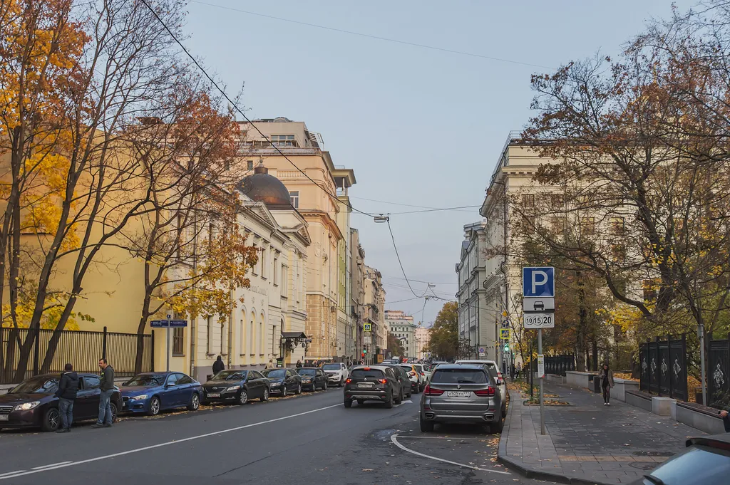 Квартира В доме поэта на Арбате: элегантная квартира в тихом переулке — Москва
