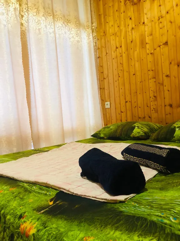 4-х местный номер с видом на море в центре