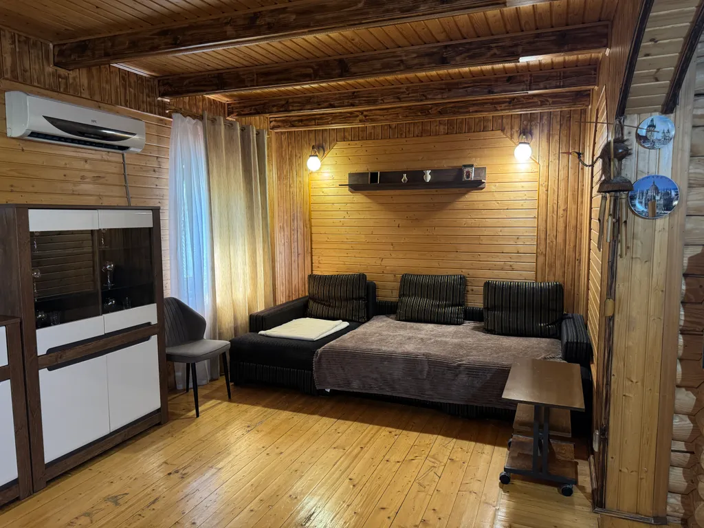 Уютный деревянный дом