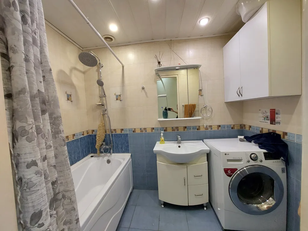 2-х комнатная квартира в центре