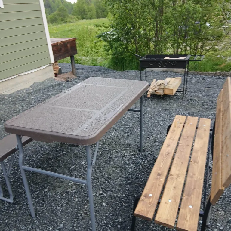 Домик на острове