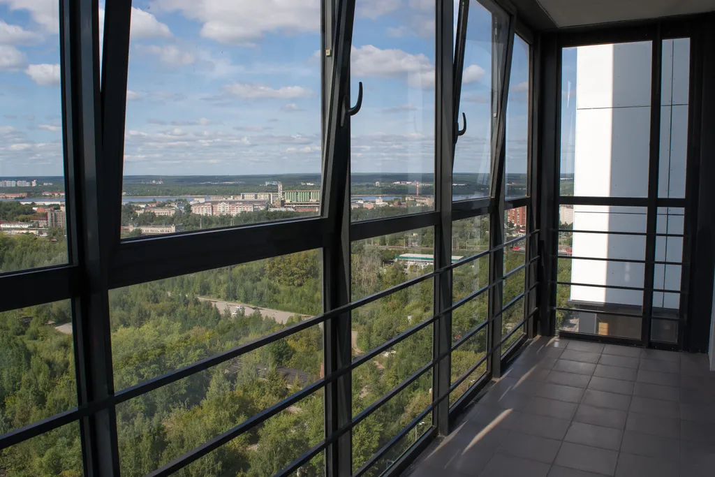 Евро двухкомнатная с панорамным видом на 23 этаже