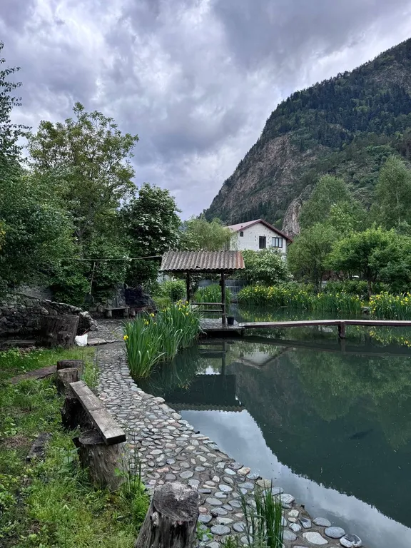 Коттедж Дом с баней и озером — Теберда