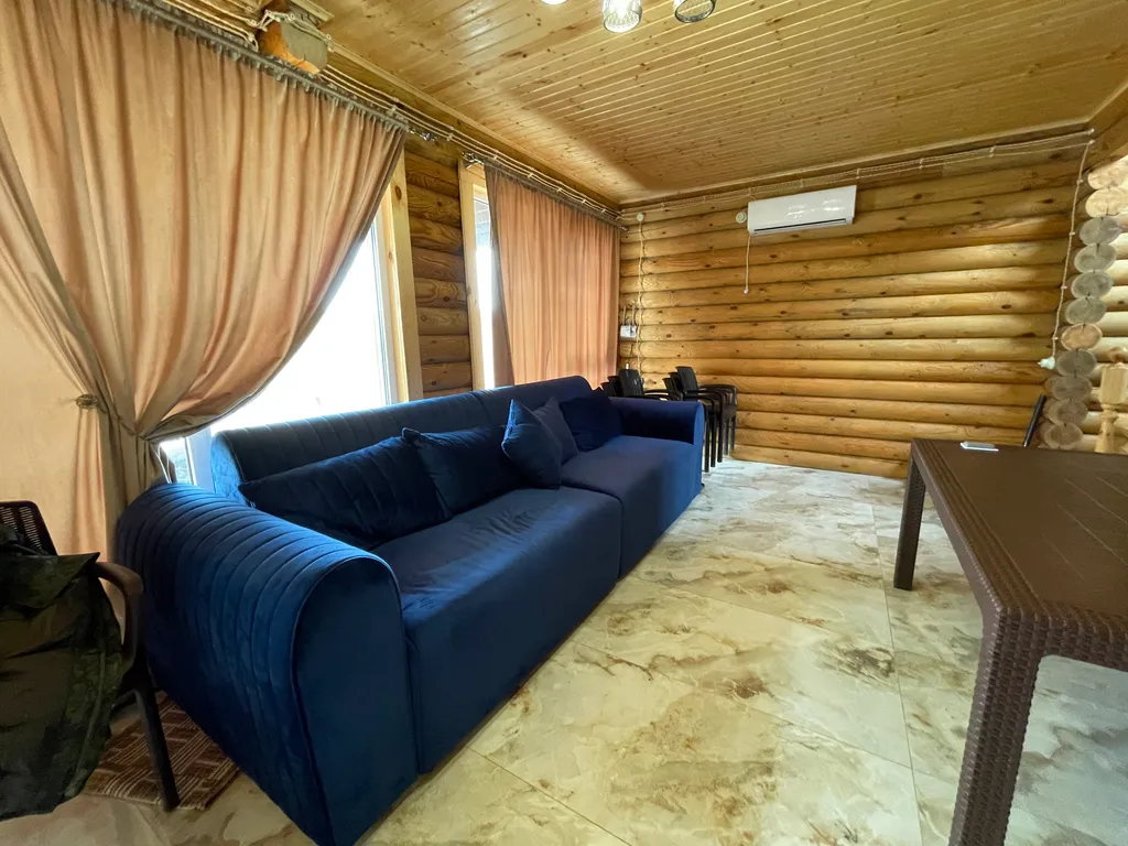 Дом на берегу моря