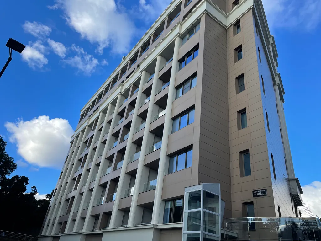 Скайплаза-Интурист