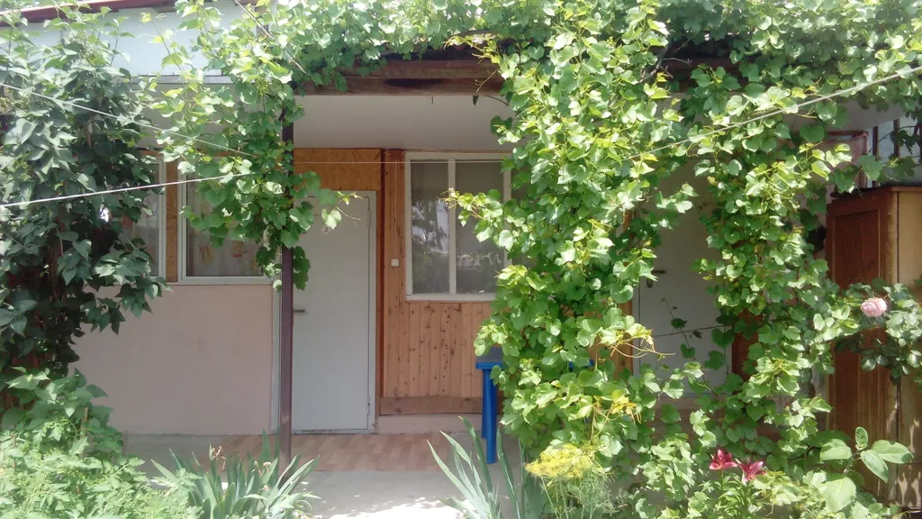 Коттедж 2-комнатный Дом — аренда посуточно в Архипо-Осиповка