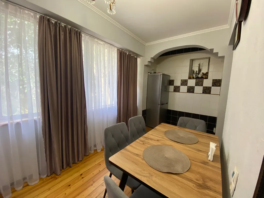 Уютная квартира в 50 метрах от моря, рядом парковая зона отдыха