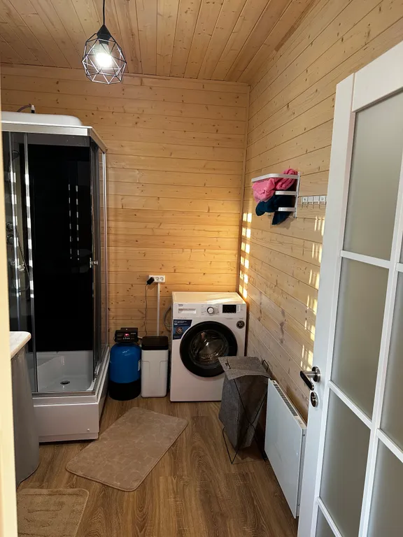 Дом на реке