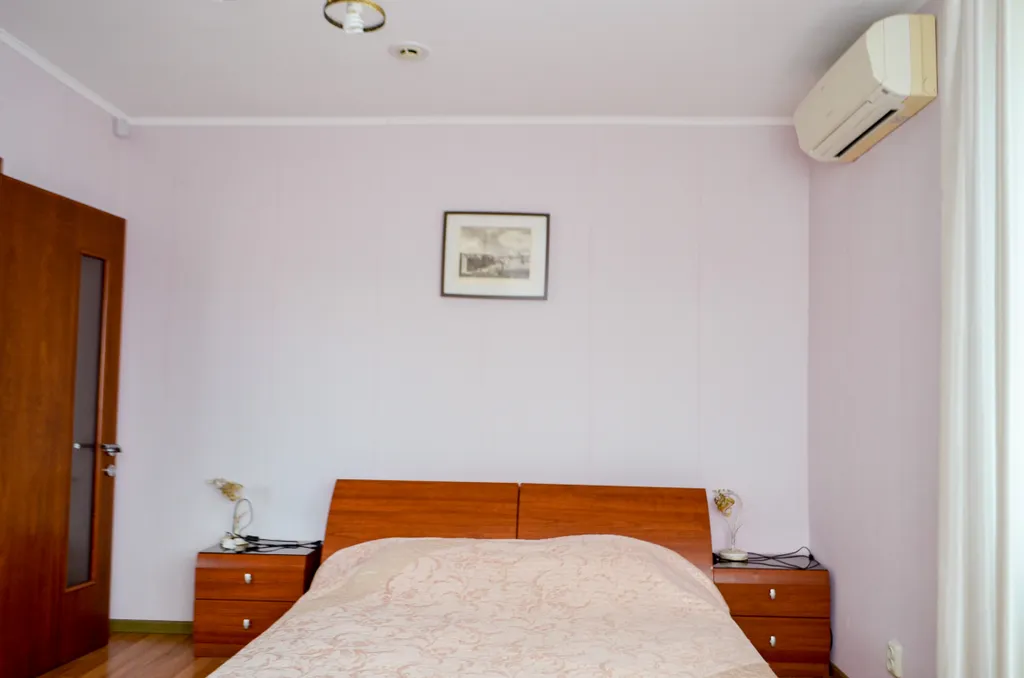 Апартаменты с балконом №10