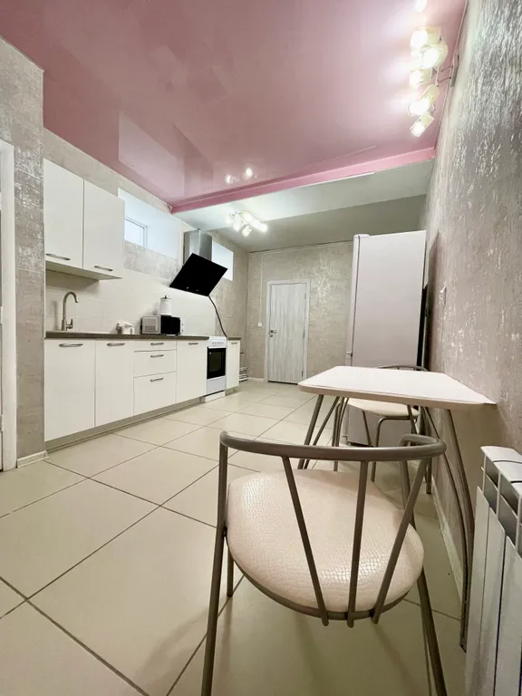 Дом с баней и беседкой на реке