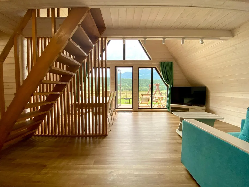 Апарт Афрейм в Чемальской долине