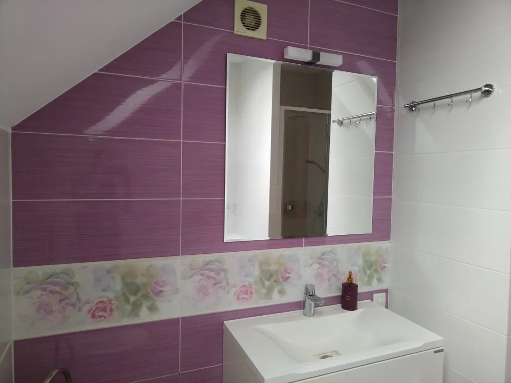 Таунхаус у озера в сосновом лесу