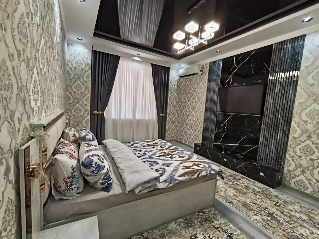 Квартира Тихий район - центр - новый ремонт — аренда посуточно в Душанбе