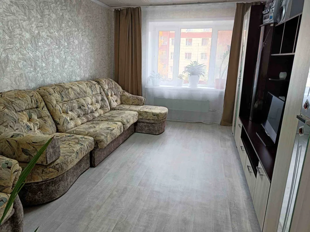 Трехкомнатная квартира в центре города Нягань