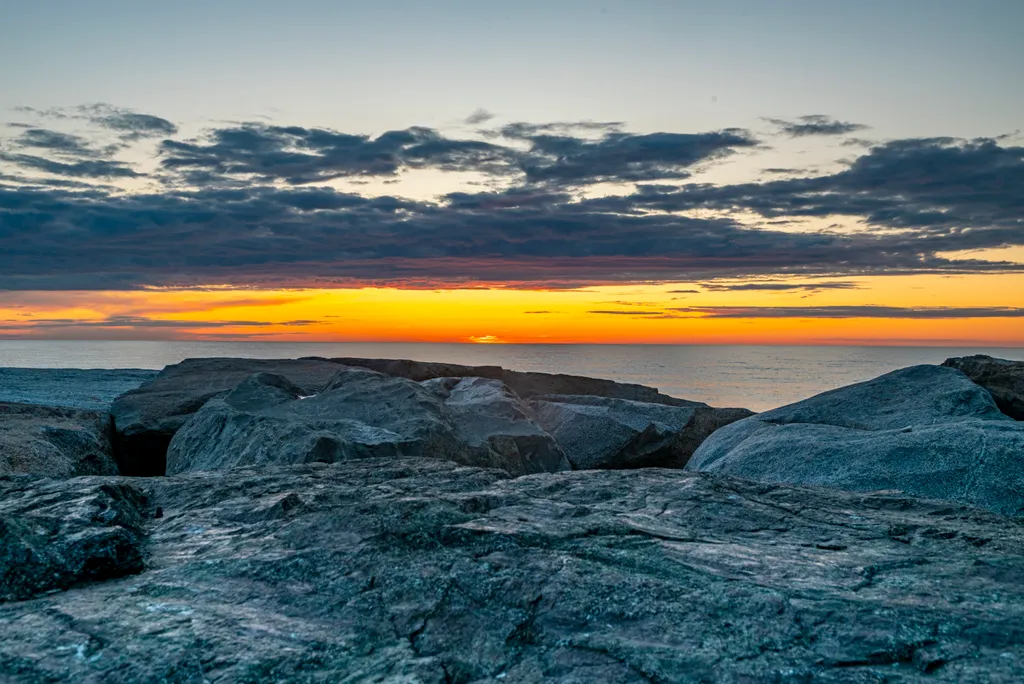 Sea Dreams - Enchanting Views of the Singing Fountains and Sunset