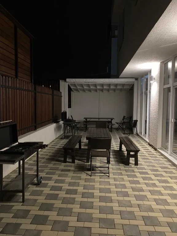 6-комнатный Дом